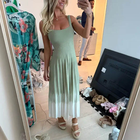 Staud Dip Dye Fit n Flare Knit Midi Dress XL Pleated Romantic Sleeveless $300 - Picture 6 of 10